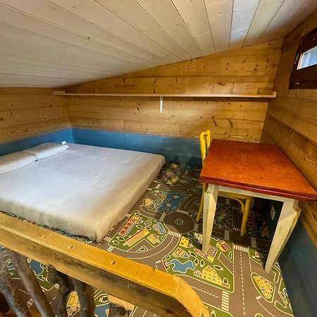 Lathuile La Tiny House De Chaparon 아파트 외부 사진